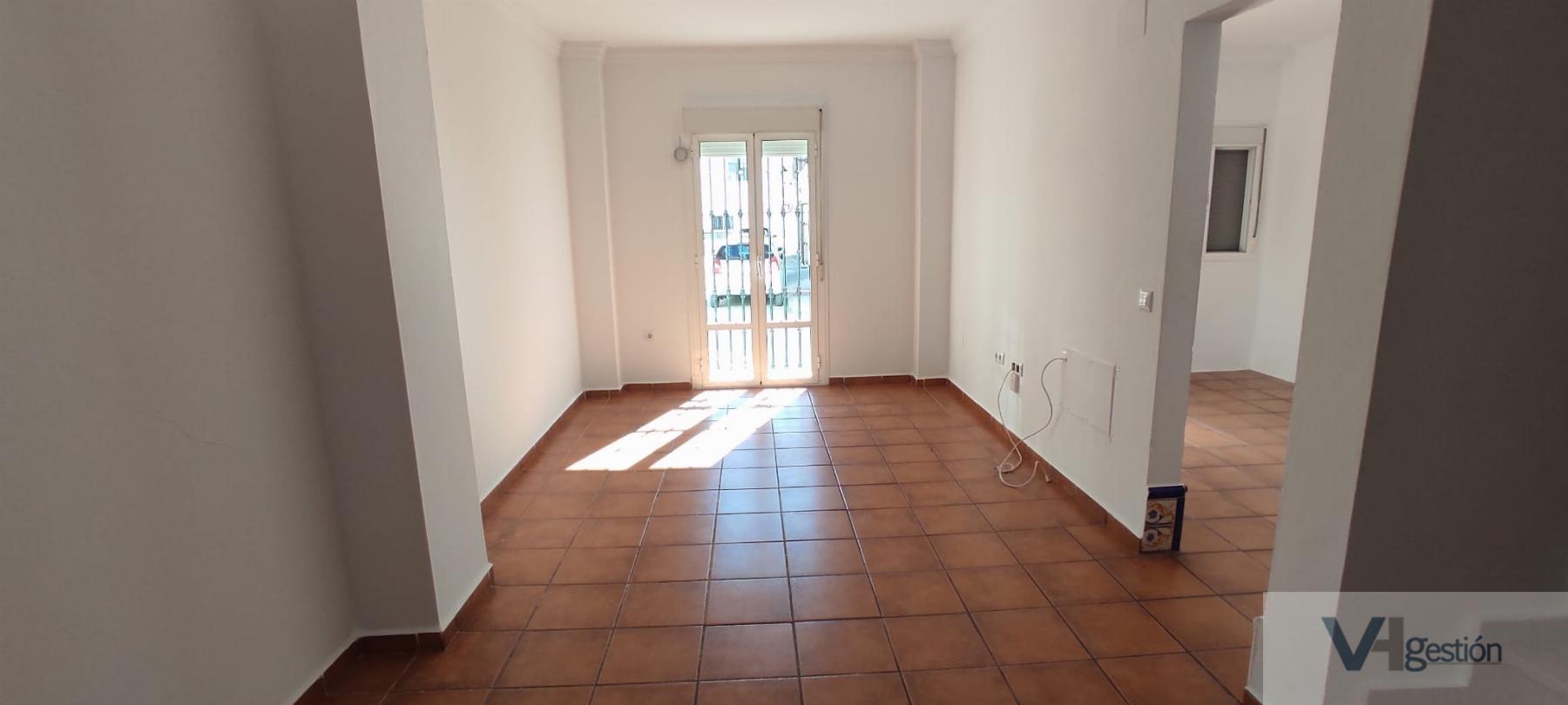 For sale of house in Bornos
