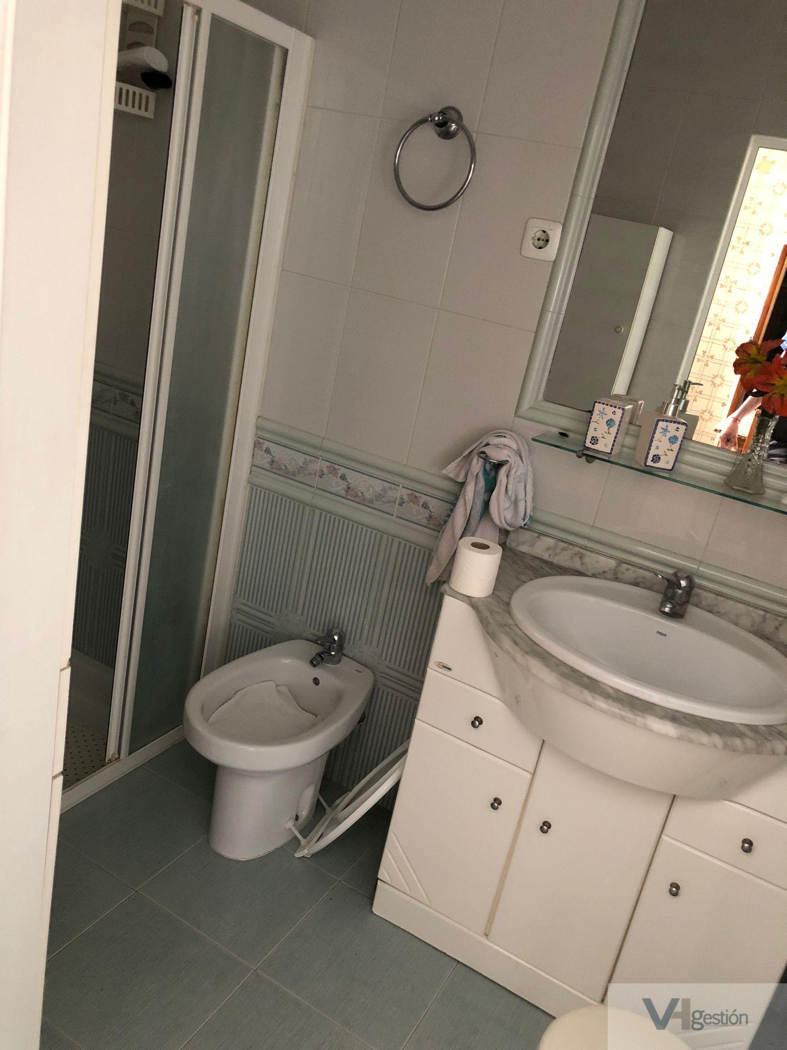 For sale of house in Villamartín
