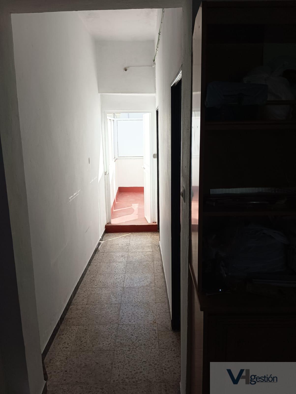 For sale of house in Villamartín