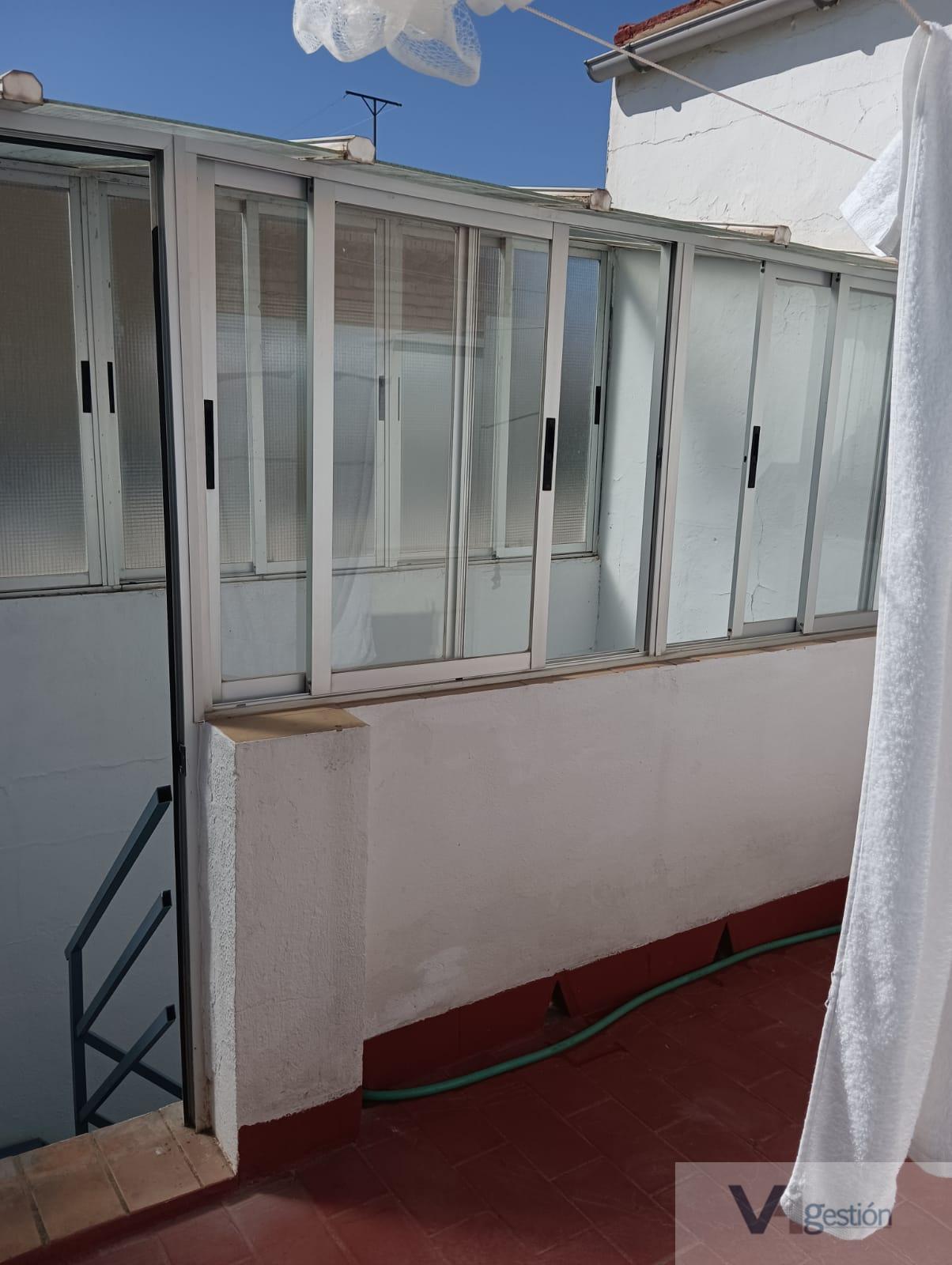 For sale of house in Villamartín