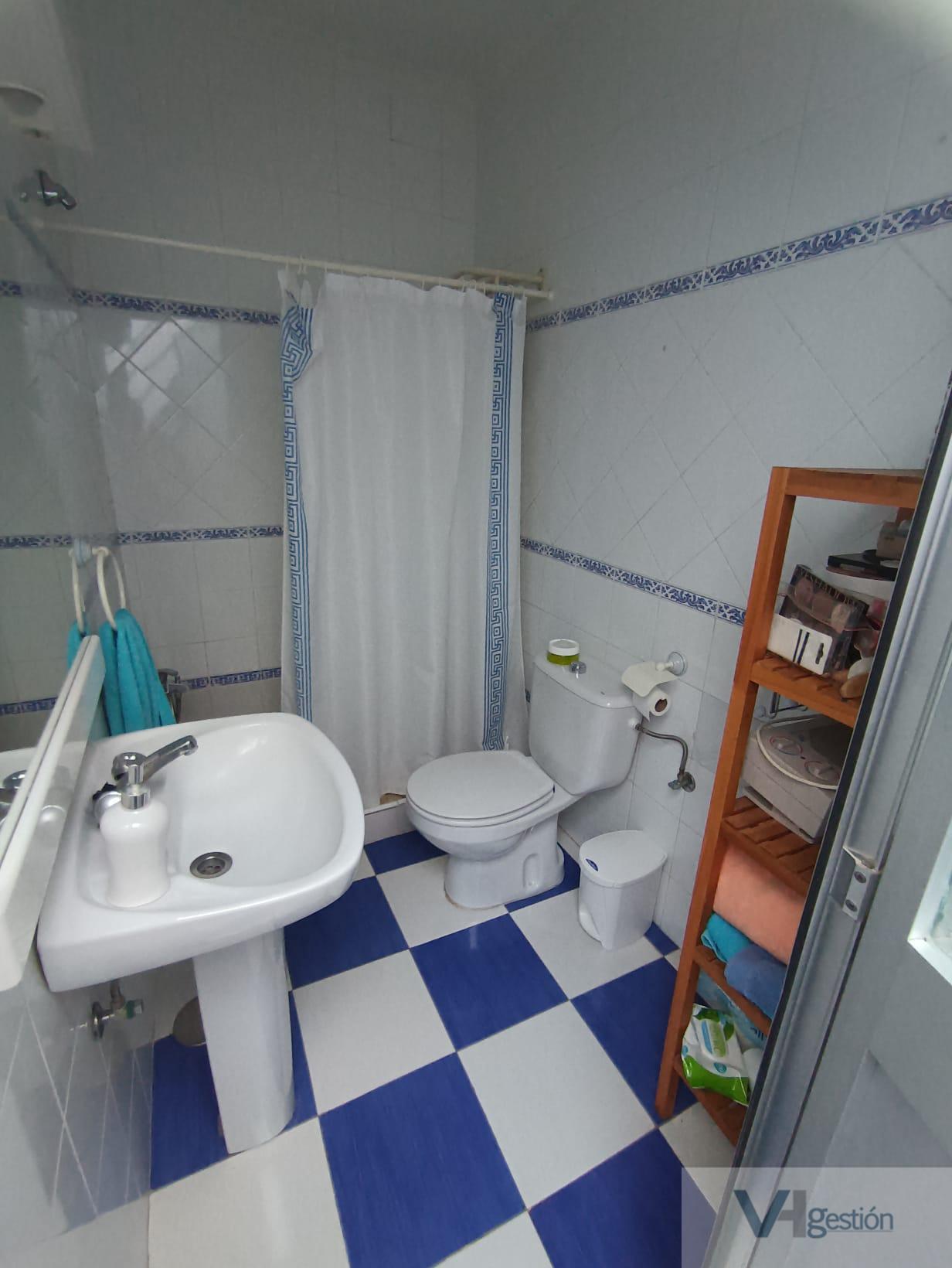 For sale of house in Villamartín