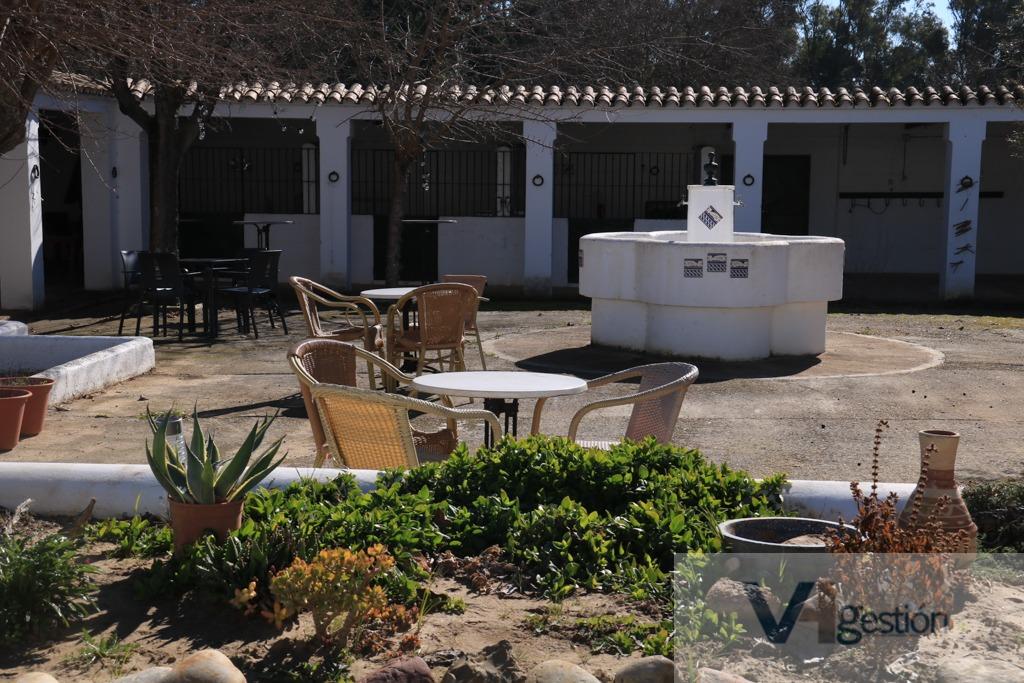 Venta de finca rústica en Villamartín