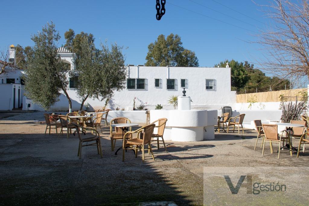 For sale of rural property in Villamartín
