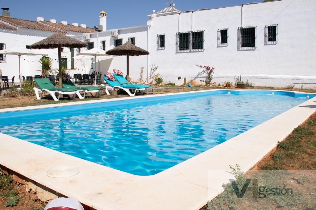 For sale of rural property in Villamartín