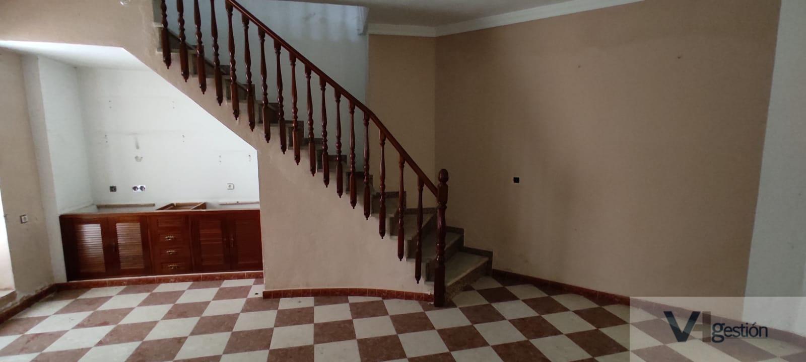 For sale of house in Prado del Rey