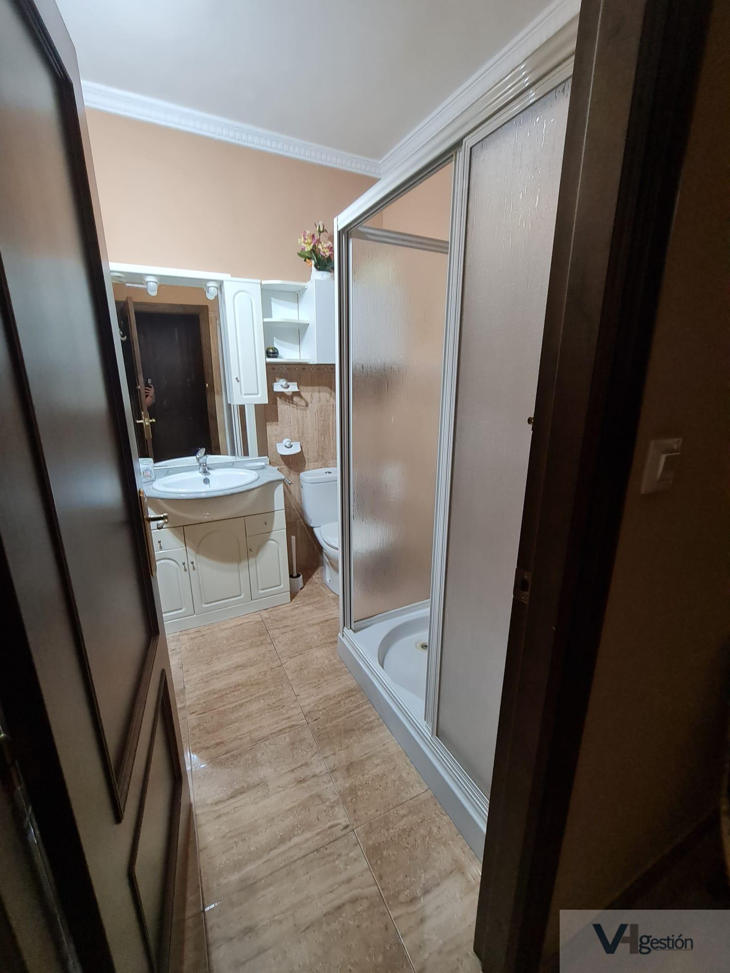 For sale of house in Villamartín