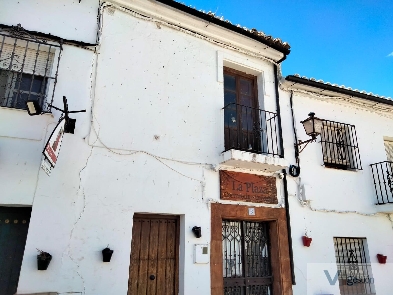 For sale of house in Benaocaz