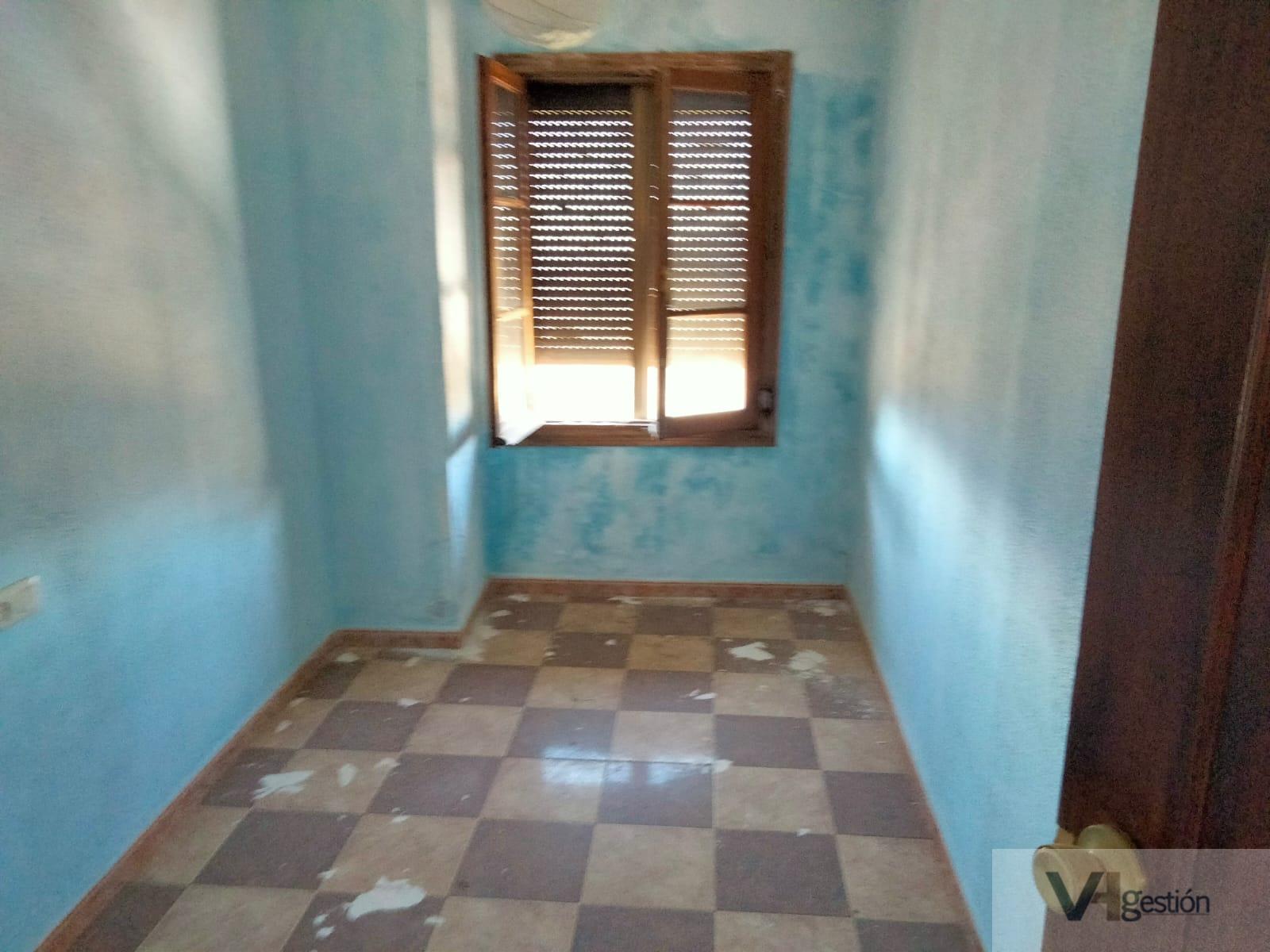 For sale of house in Benaocaz