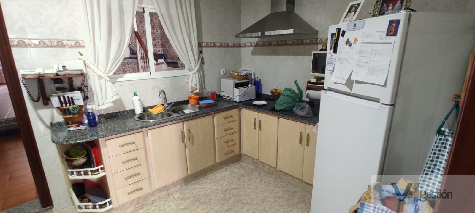 For sale of house in Villamartín