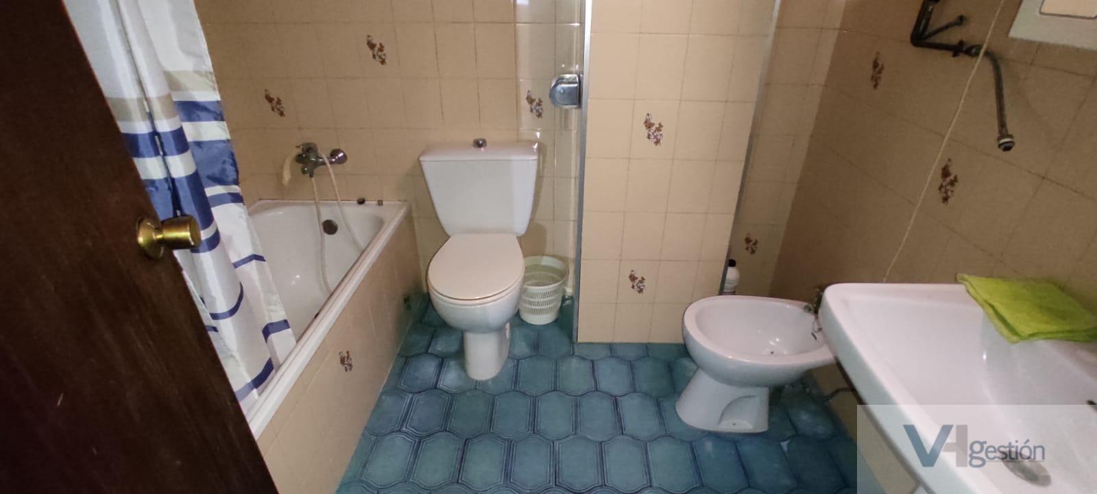 For sale of house in Villamartín
