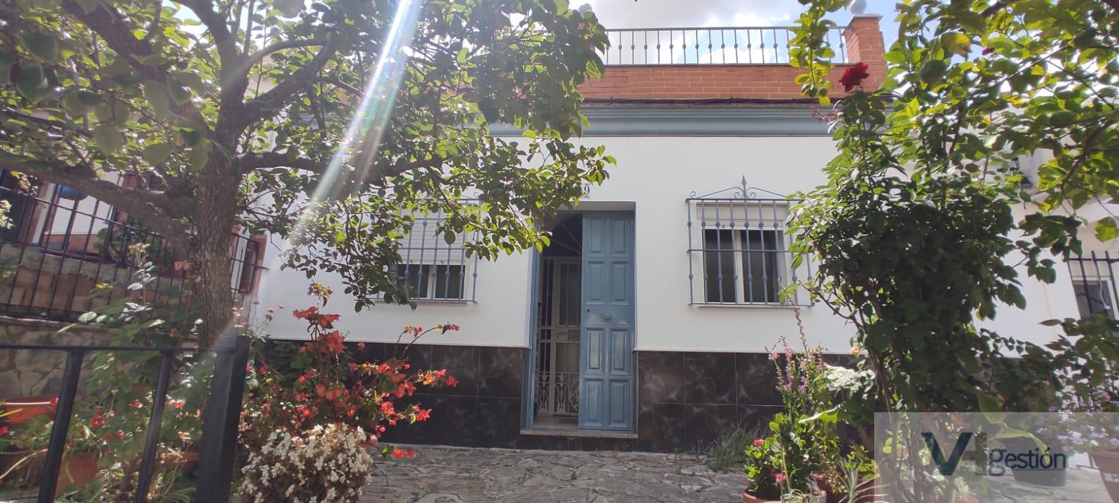 For sale of house in Villamartín