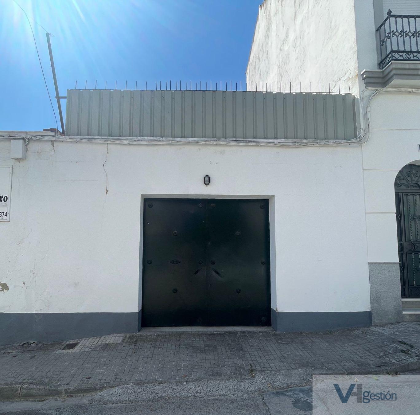 For sale of garage in Villamartín