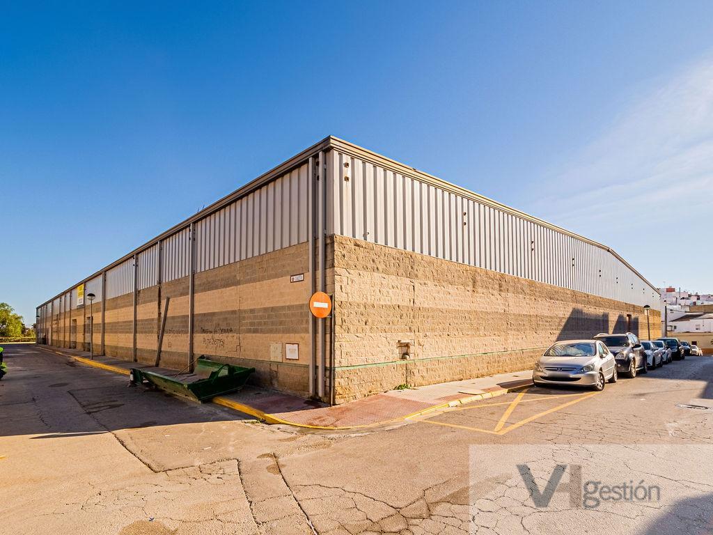 Venta de nave industrial en Morón de la Frontera