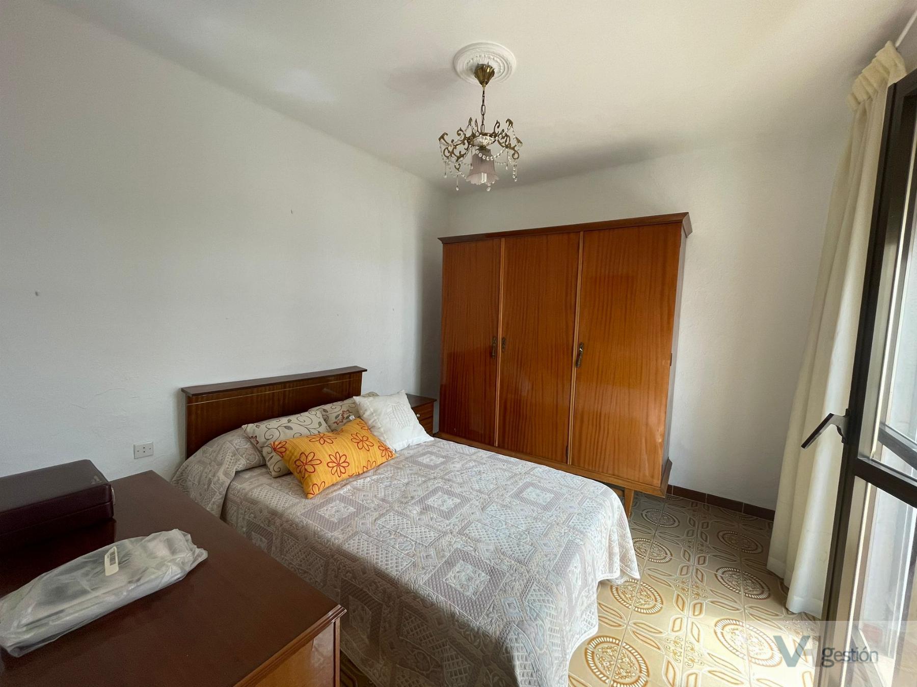 For sale of flat in Villamartín