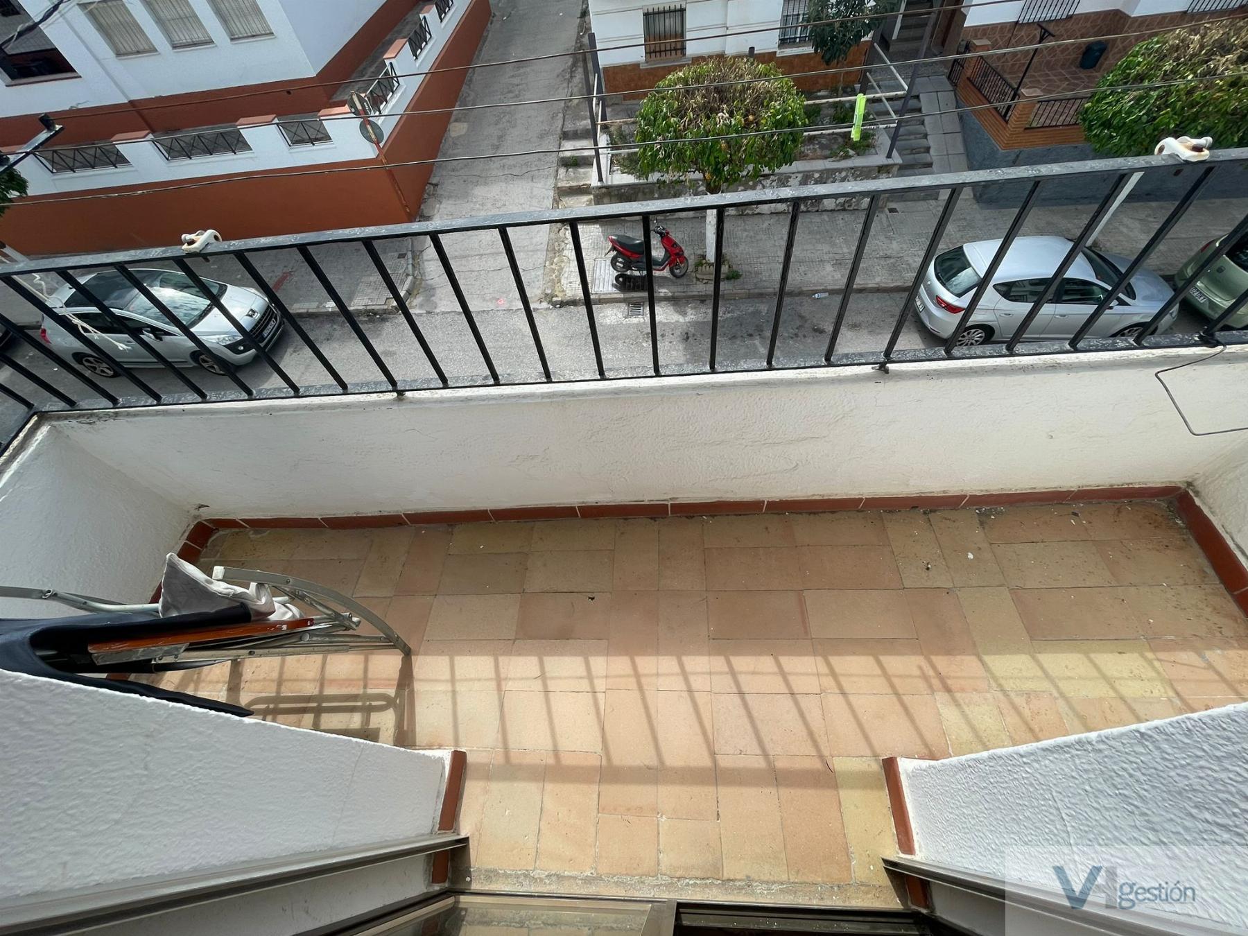 For sale of flat in Villamartín
