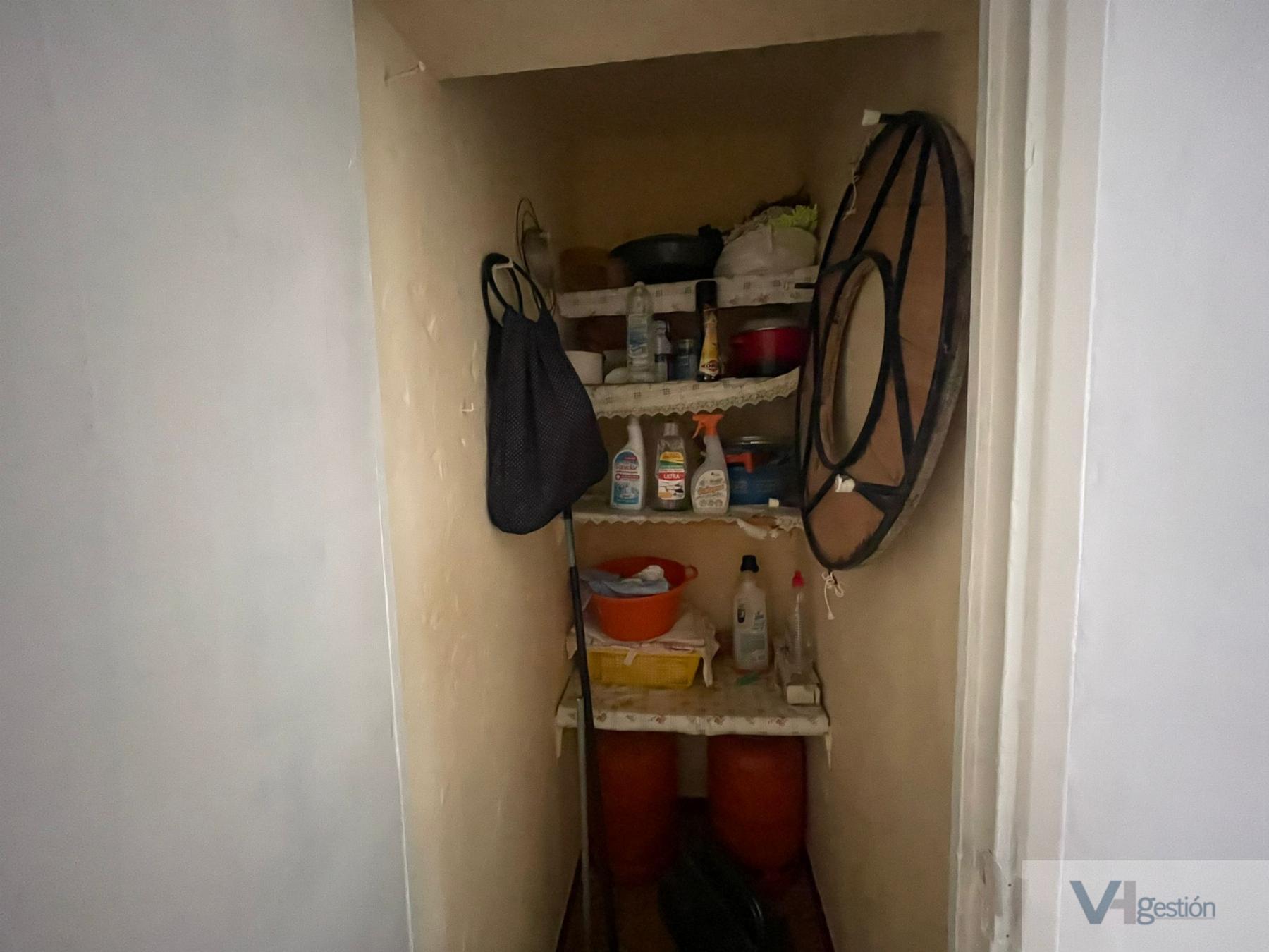 For sale of flat in Villamartín