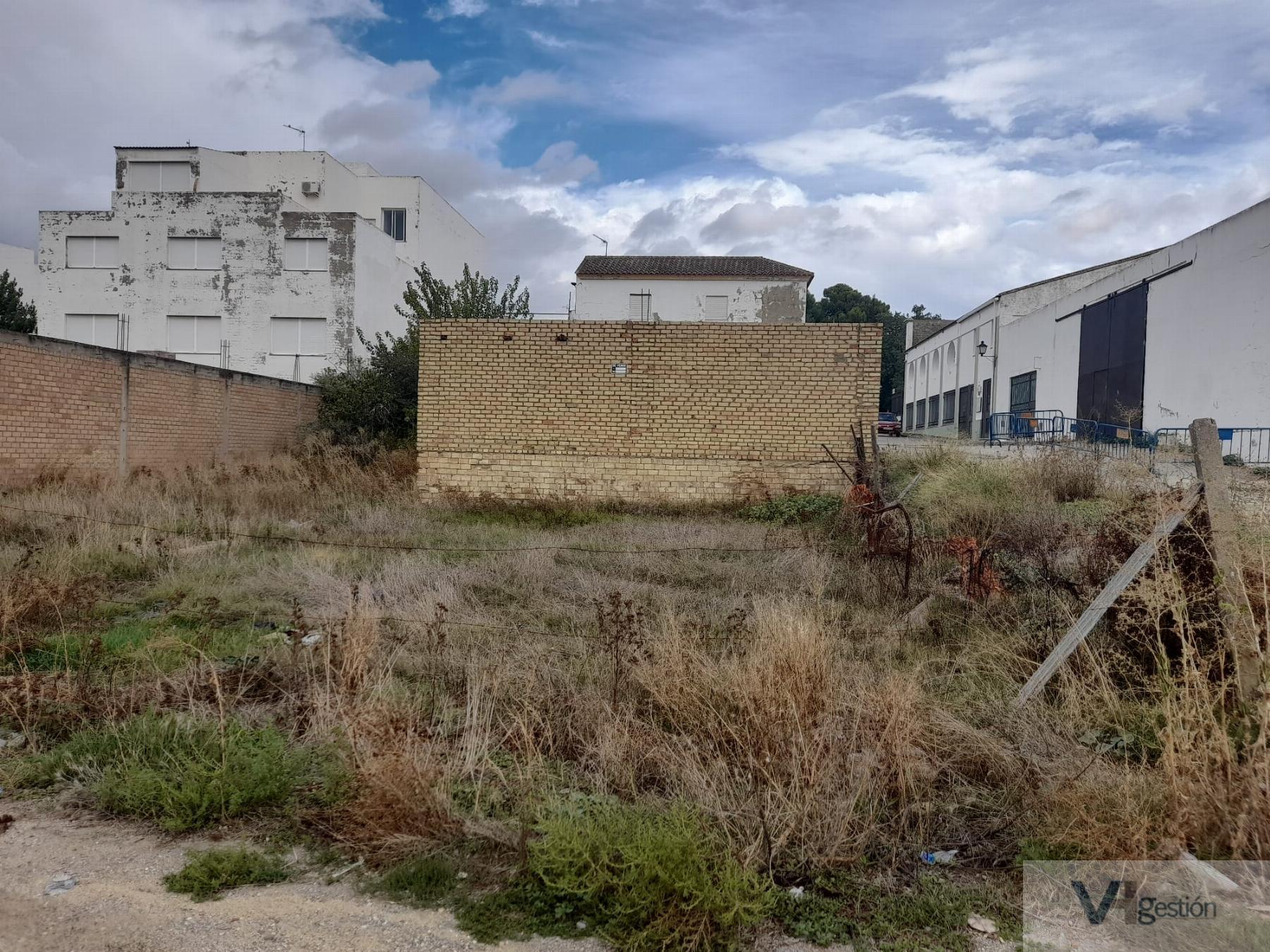 For sale of land in Villamartín