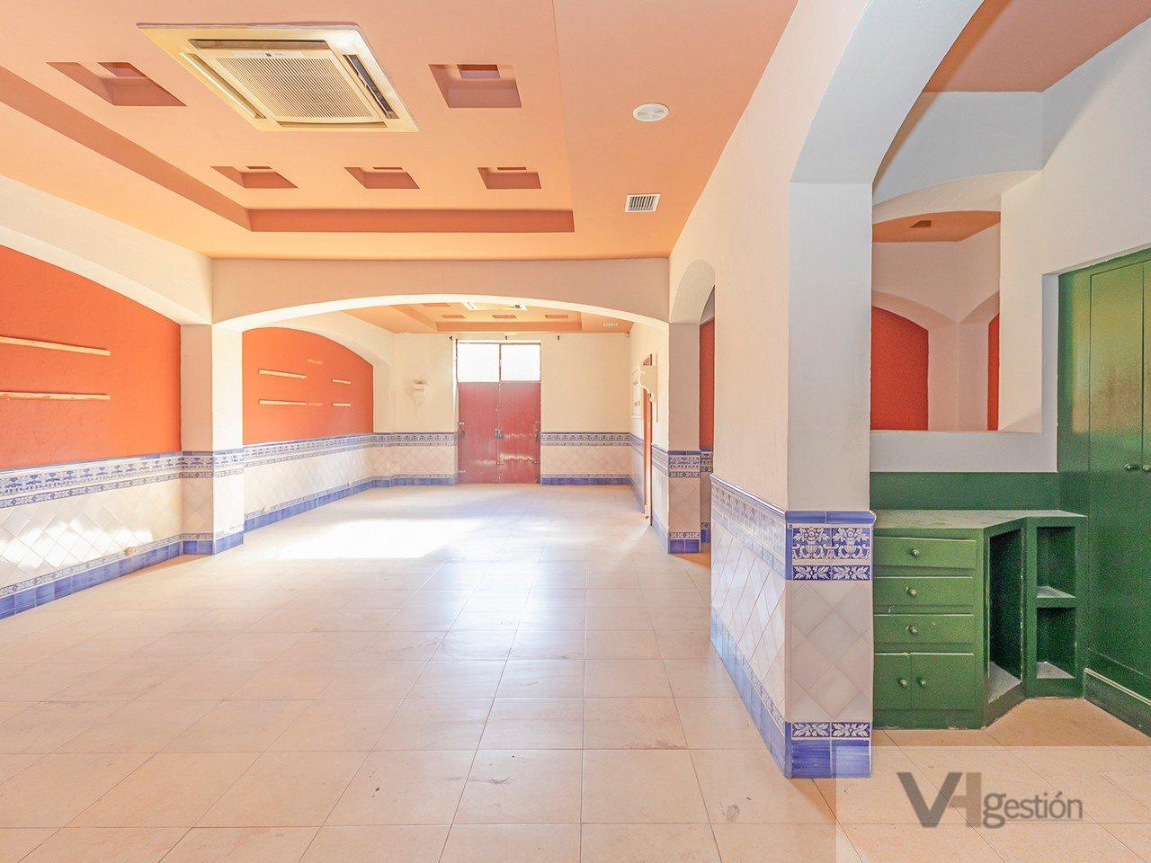 Venta de local comercial en Jerez de la Frontera