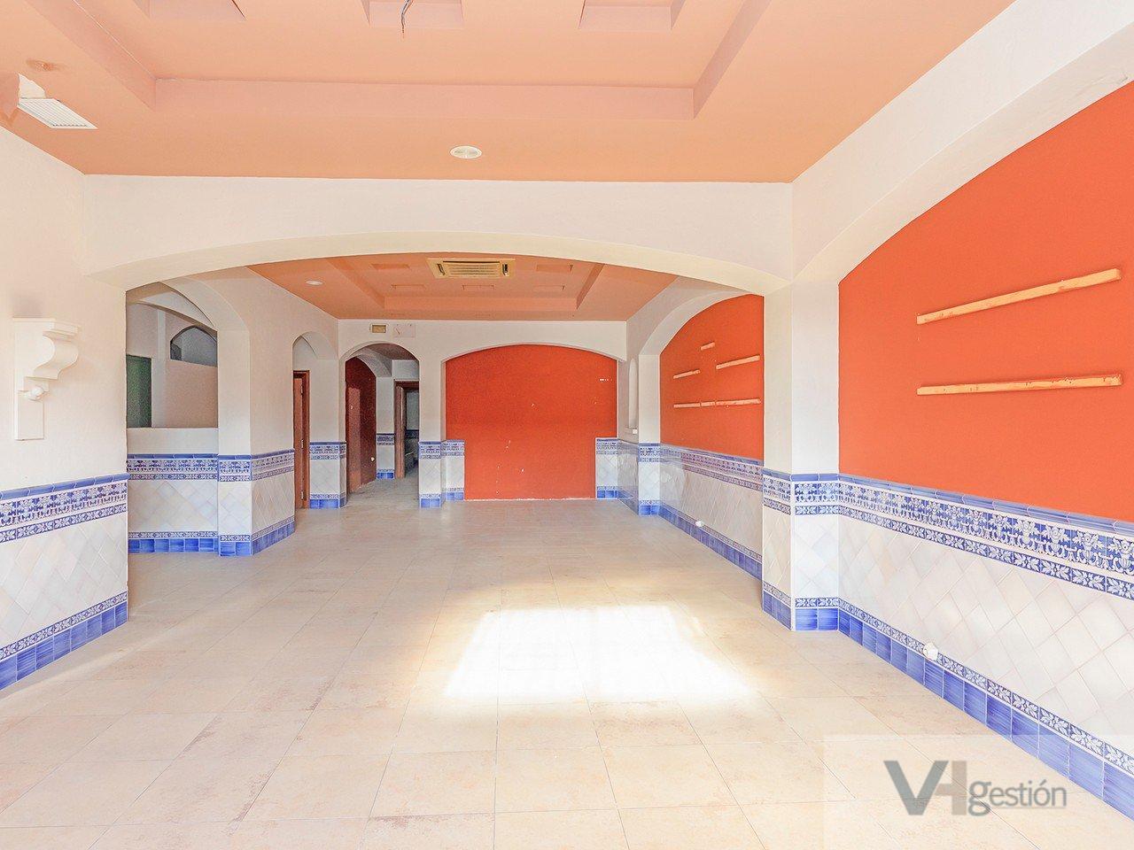 Venta de local comercial en Jerez de la Frontera