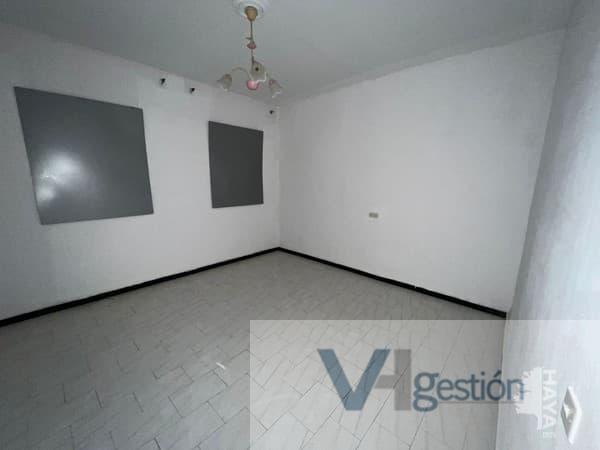 For sale of chalet in Olivares