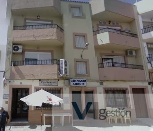 For sale of flat in Cantillana
