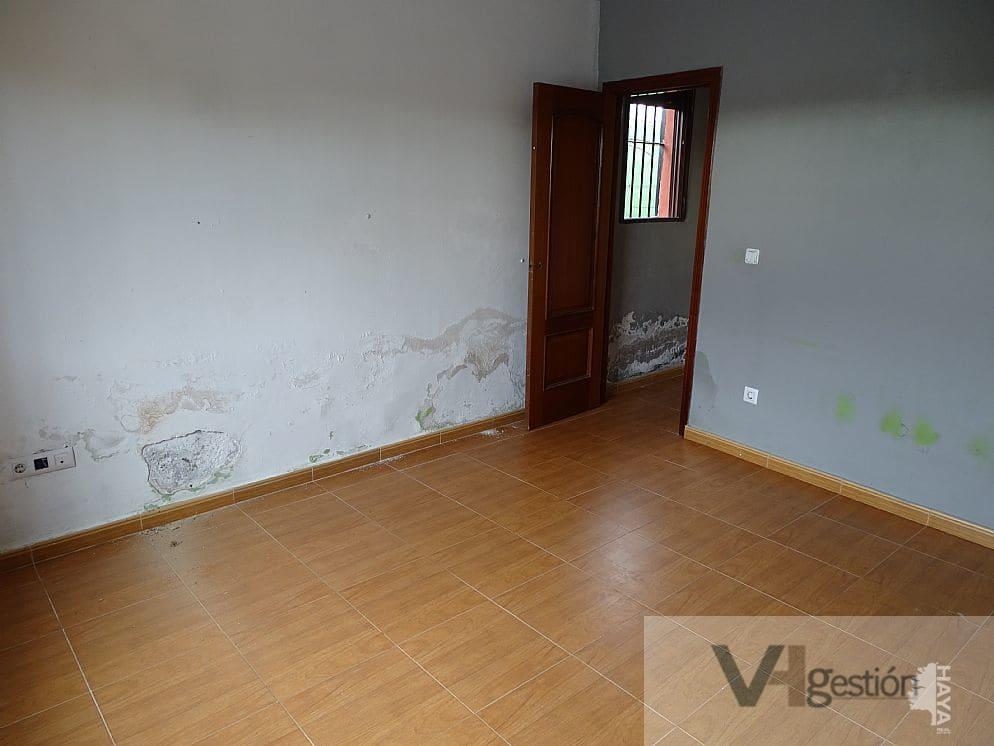 For sale of chalet in Alcalá de Guadaíra