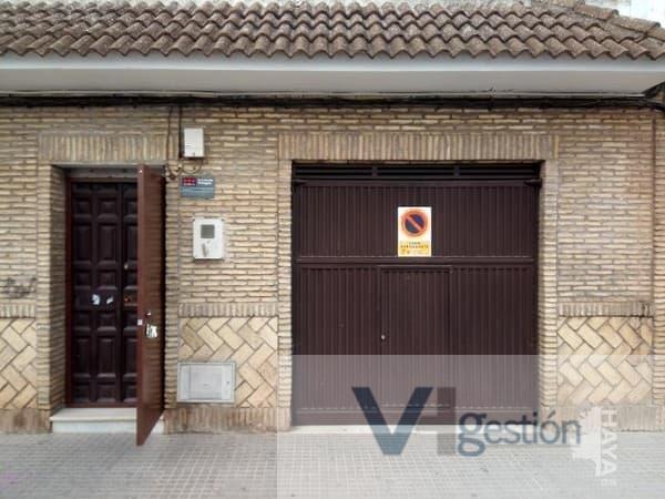 For sale of house in Dos Hermanas
