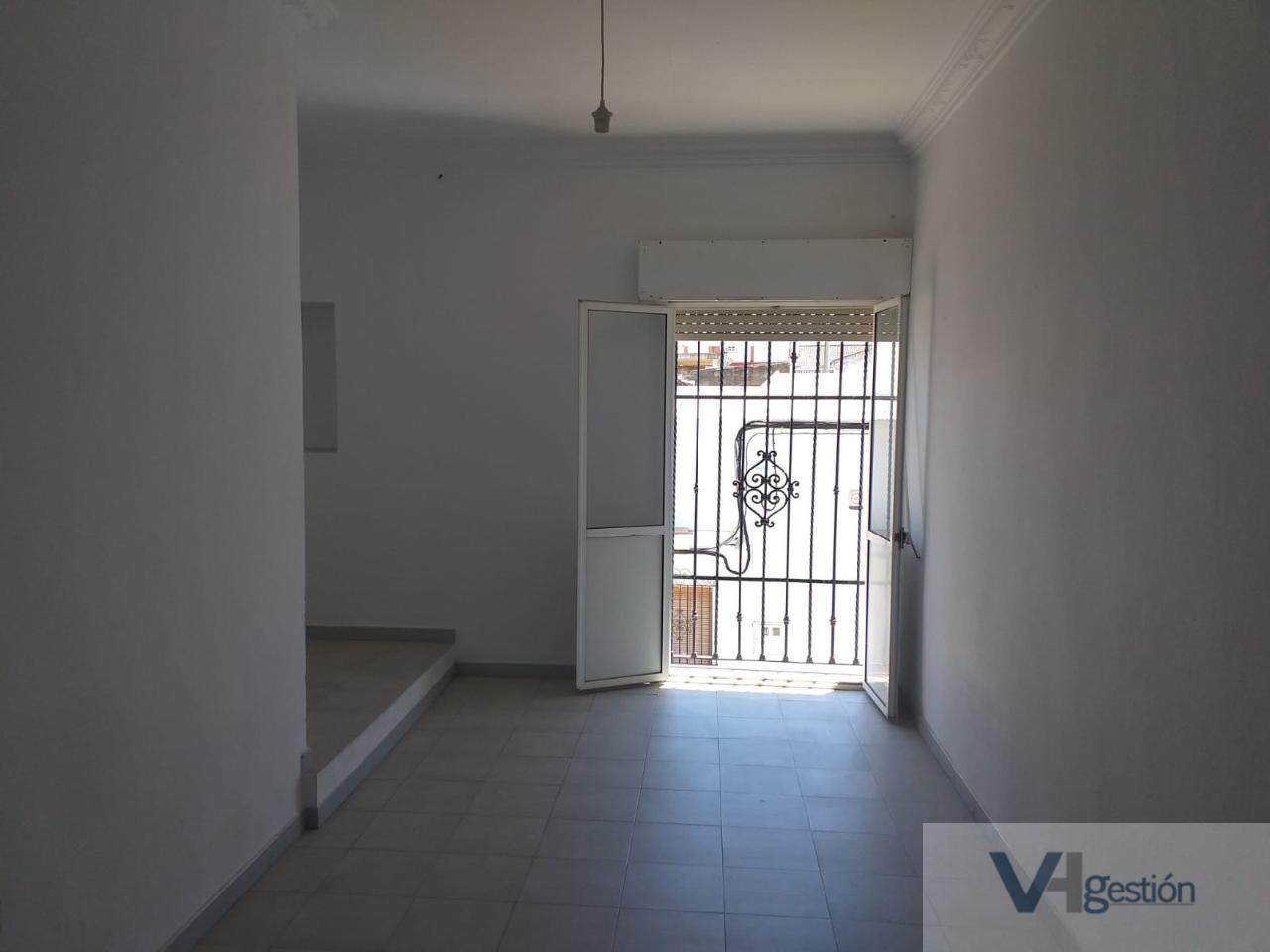For sale of house in Almonte