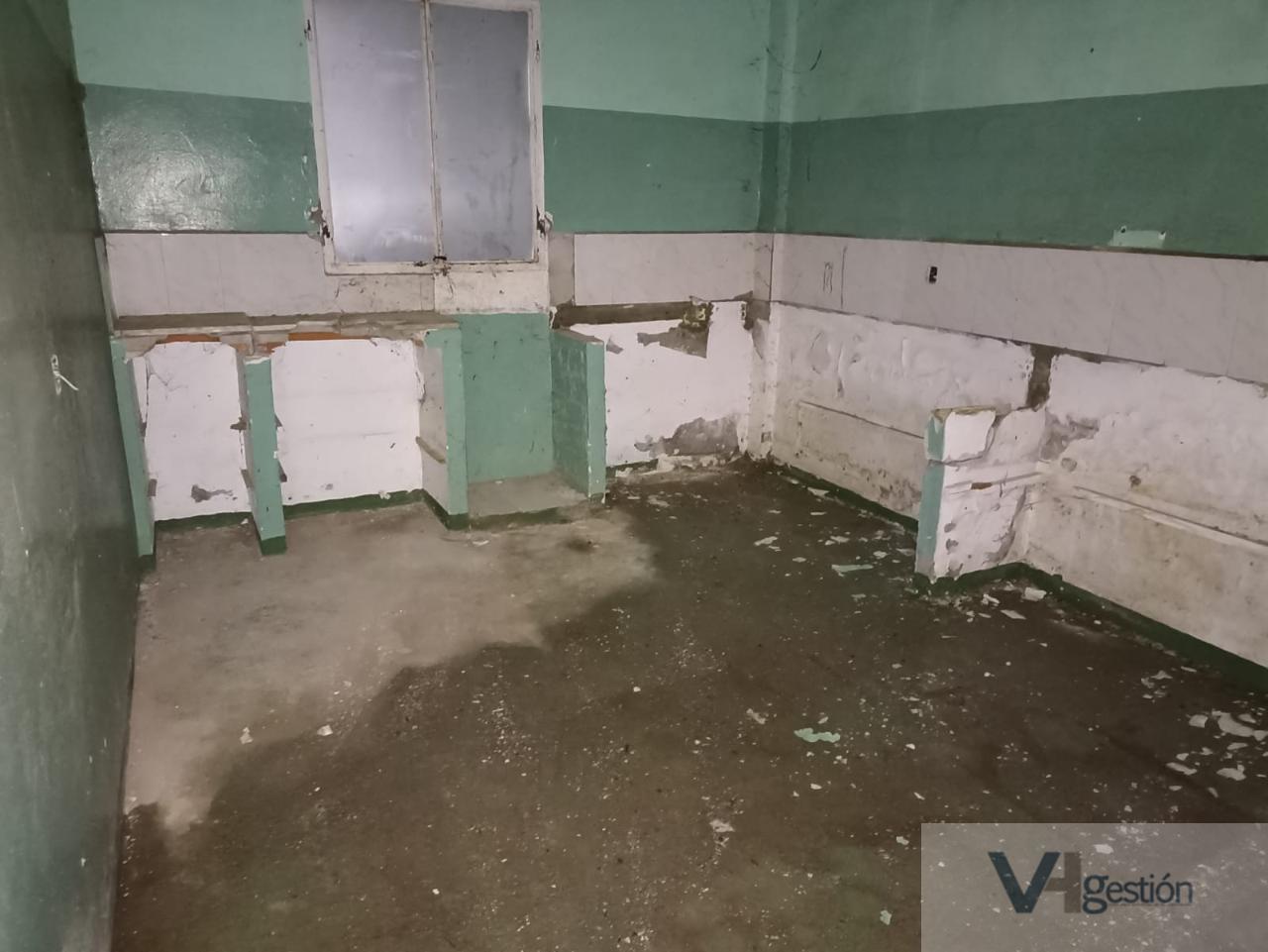 For sale of chalet in Utrera