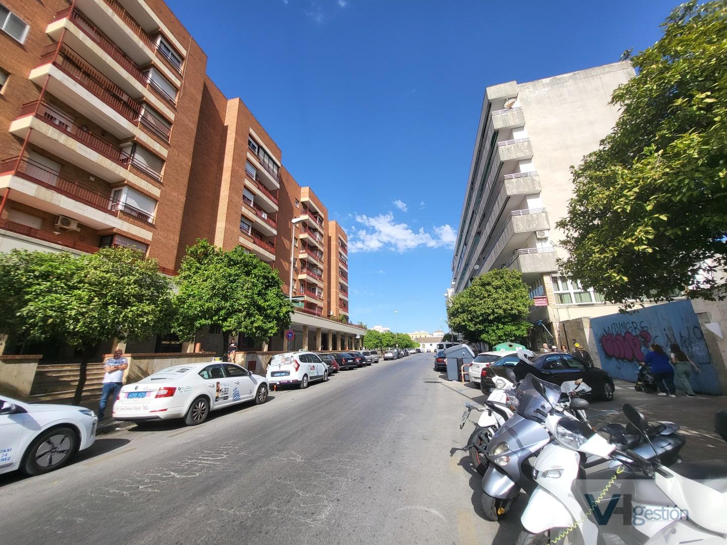 For sale of commercial in Jerez de la Frontera