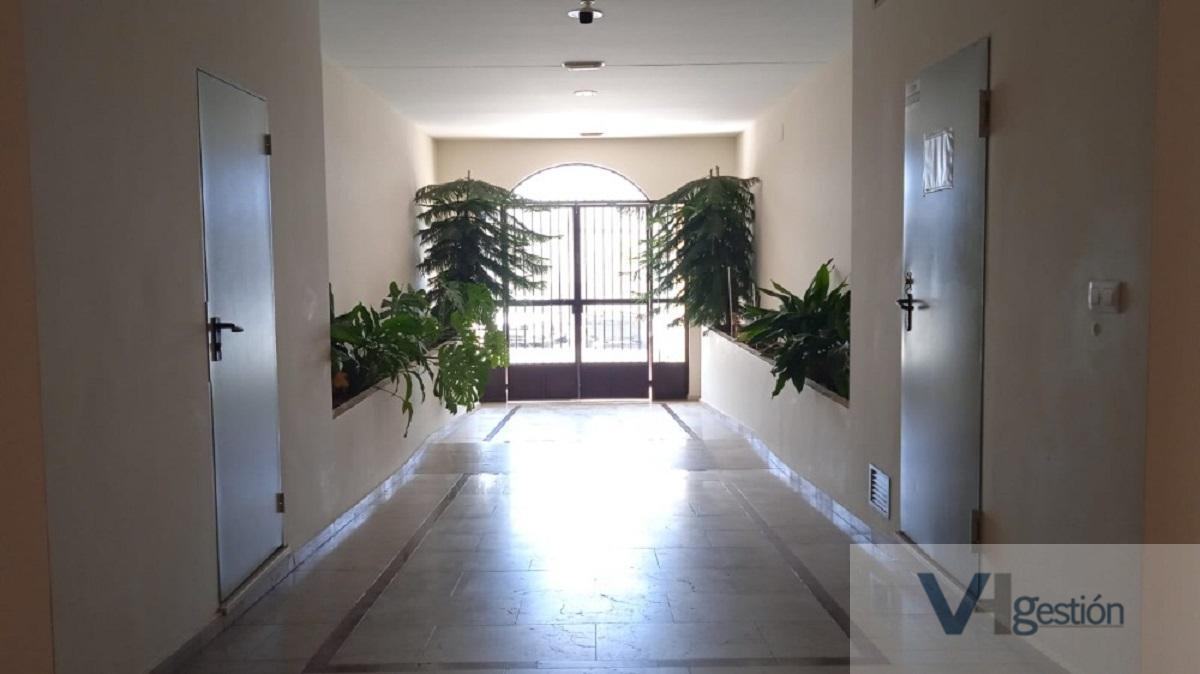 For sale of flat in Marchena