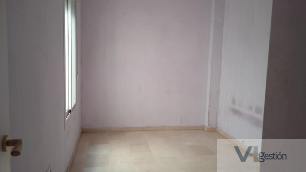 For sale of flat in Marchena