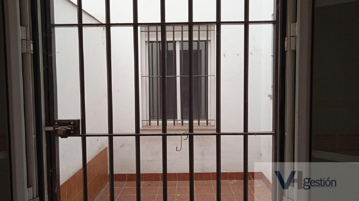 For sale of flat in Marchena