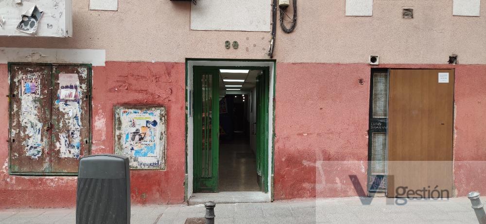For sale of flat in Madrid