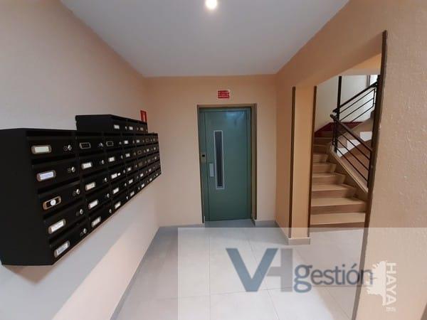 For sale of flat in Madrid