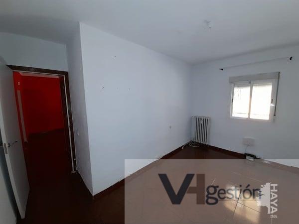 For sale of flat in Madrid