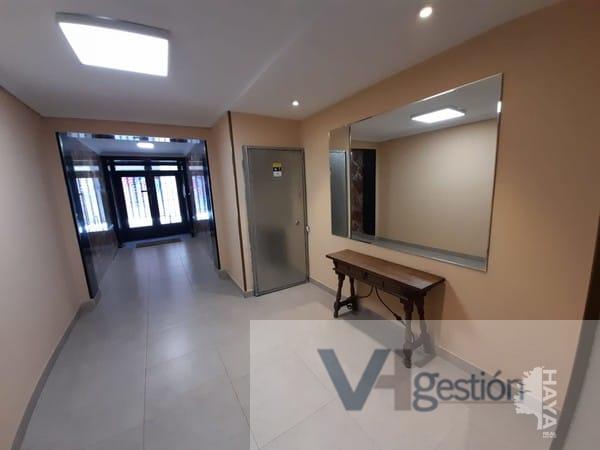 For sale of flat in Madrid