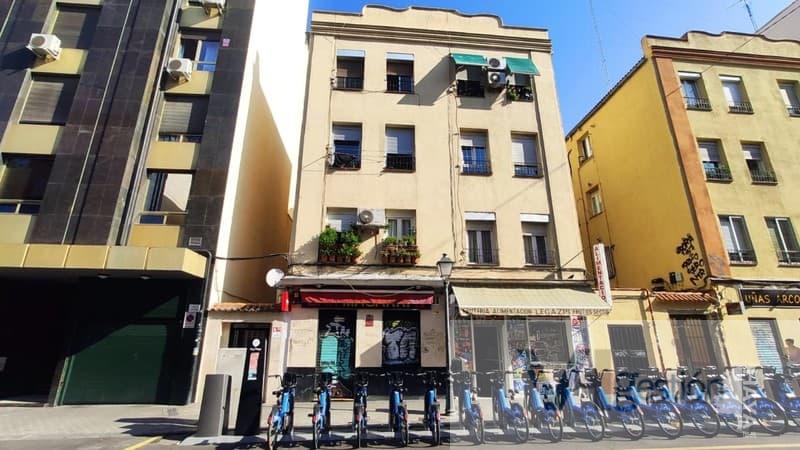 For sale of flat in Madrid