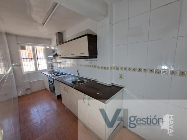 For sale of flat in Madrid
