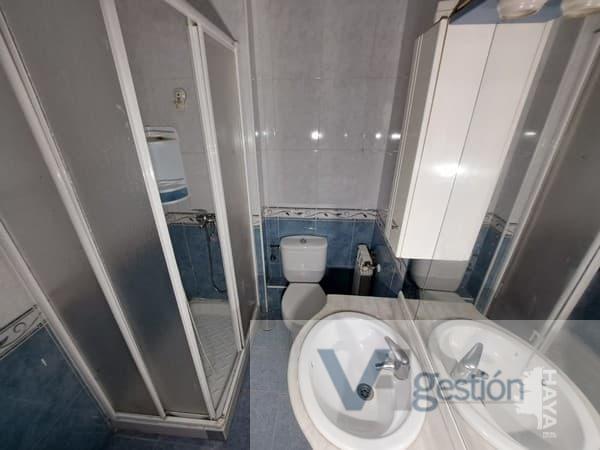 For sale of flat in Madrid