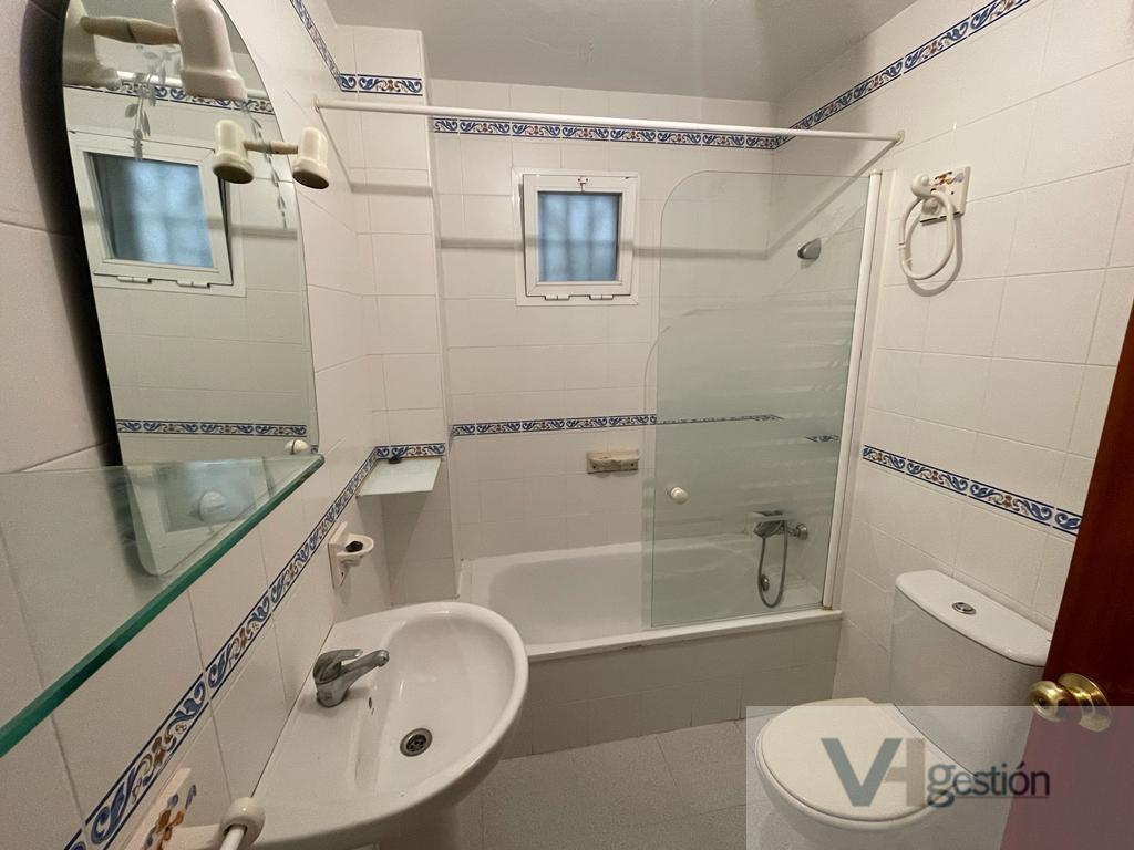 For sale of flat in Villamartín