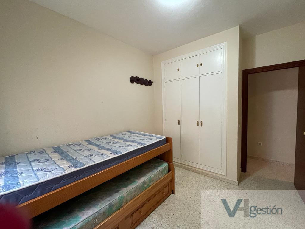 For sale of flat in Villamartín