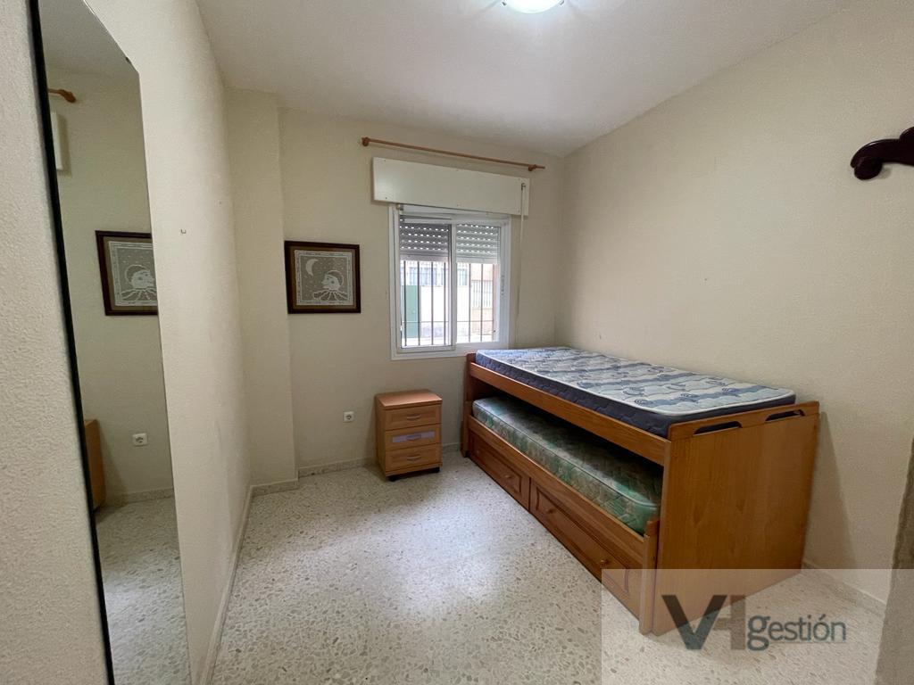For sale of flat in Villamartín