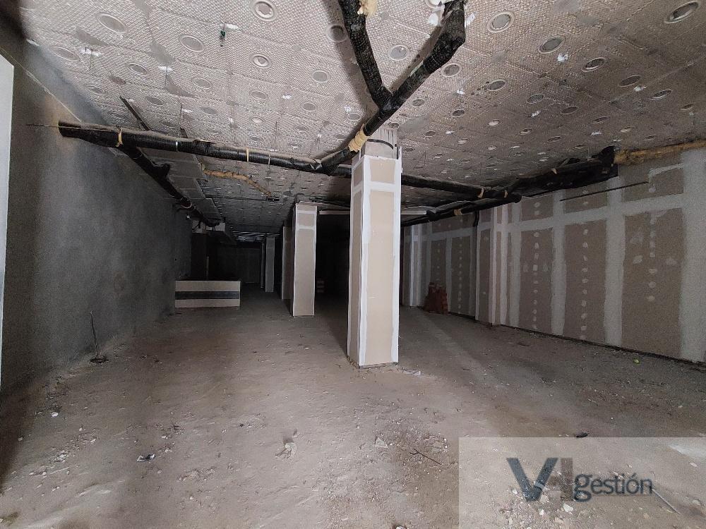 For sale of commercial in Sevilla