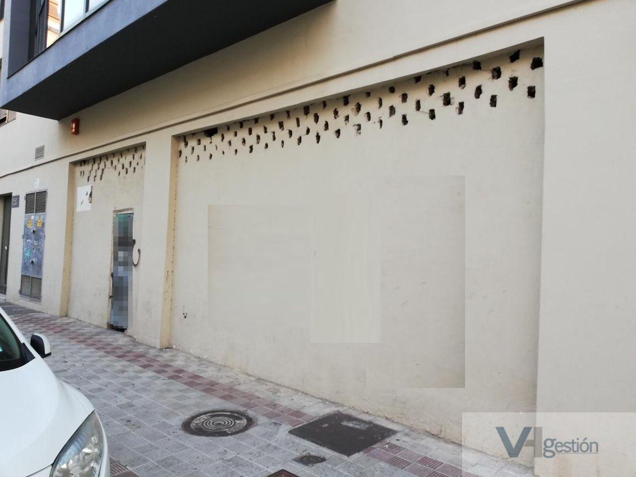 For sale of commercial in Sevilla