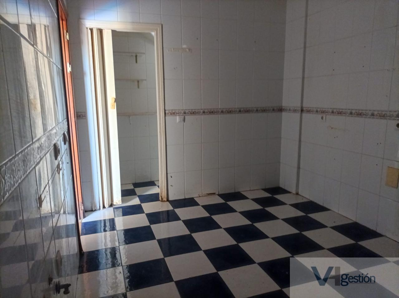 For sale of house in Guillena