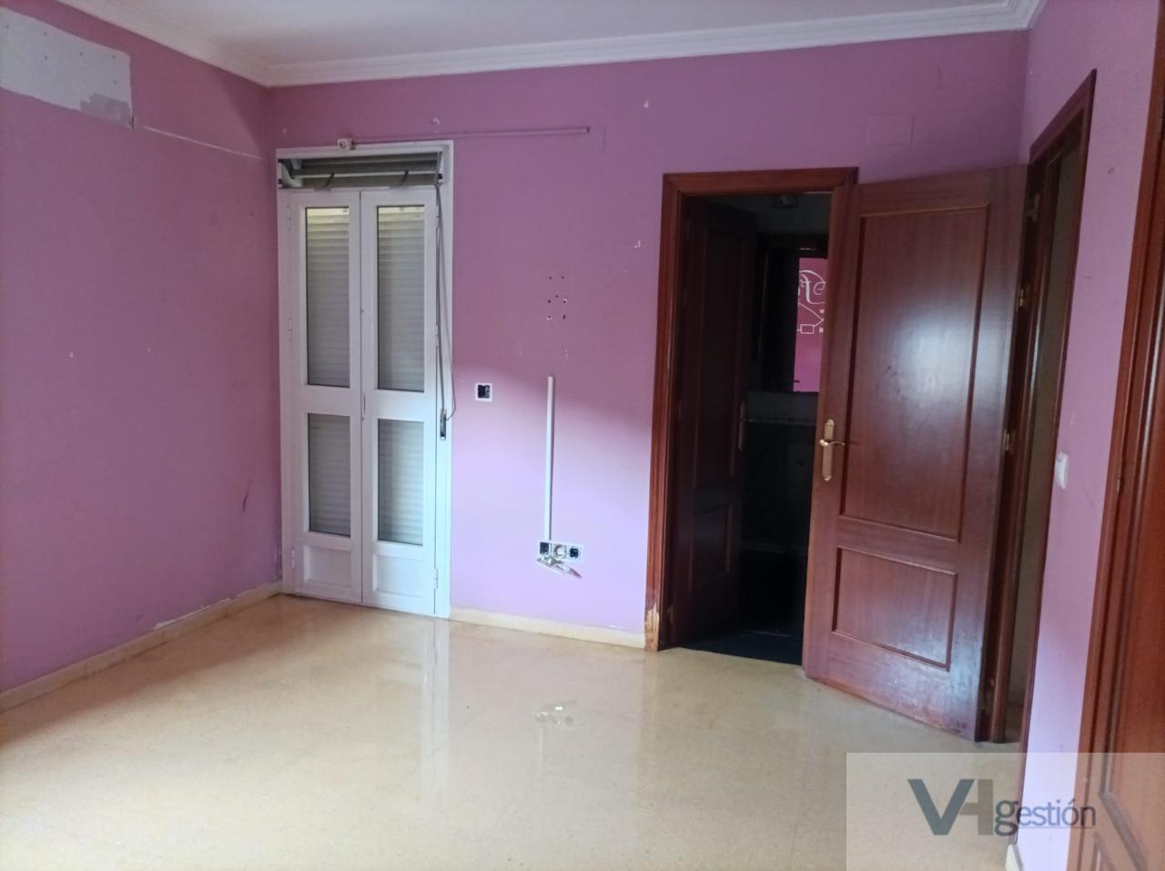 For sale of house in Guillena