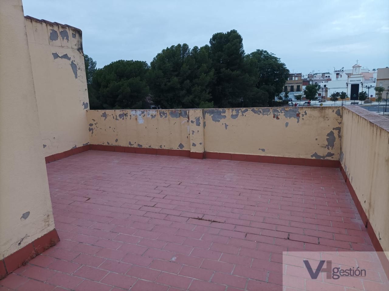 For sale of house in Guillena