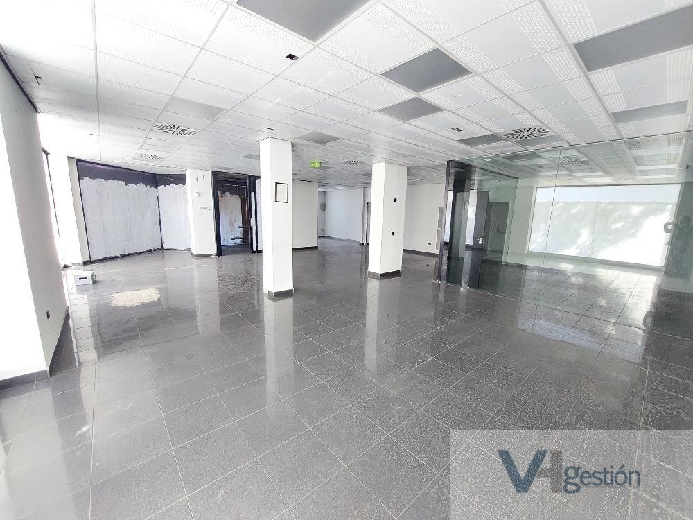 For sale of commercial in Sevilla