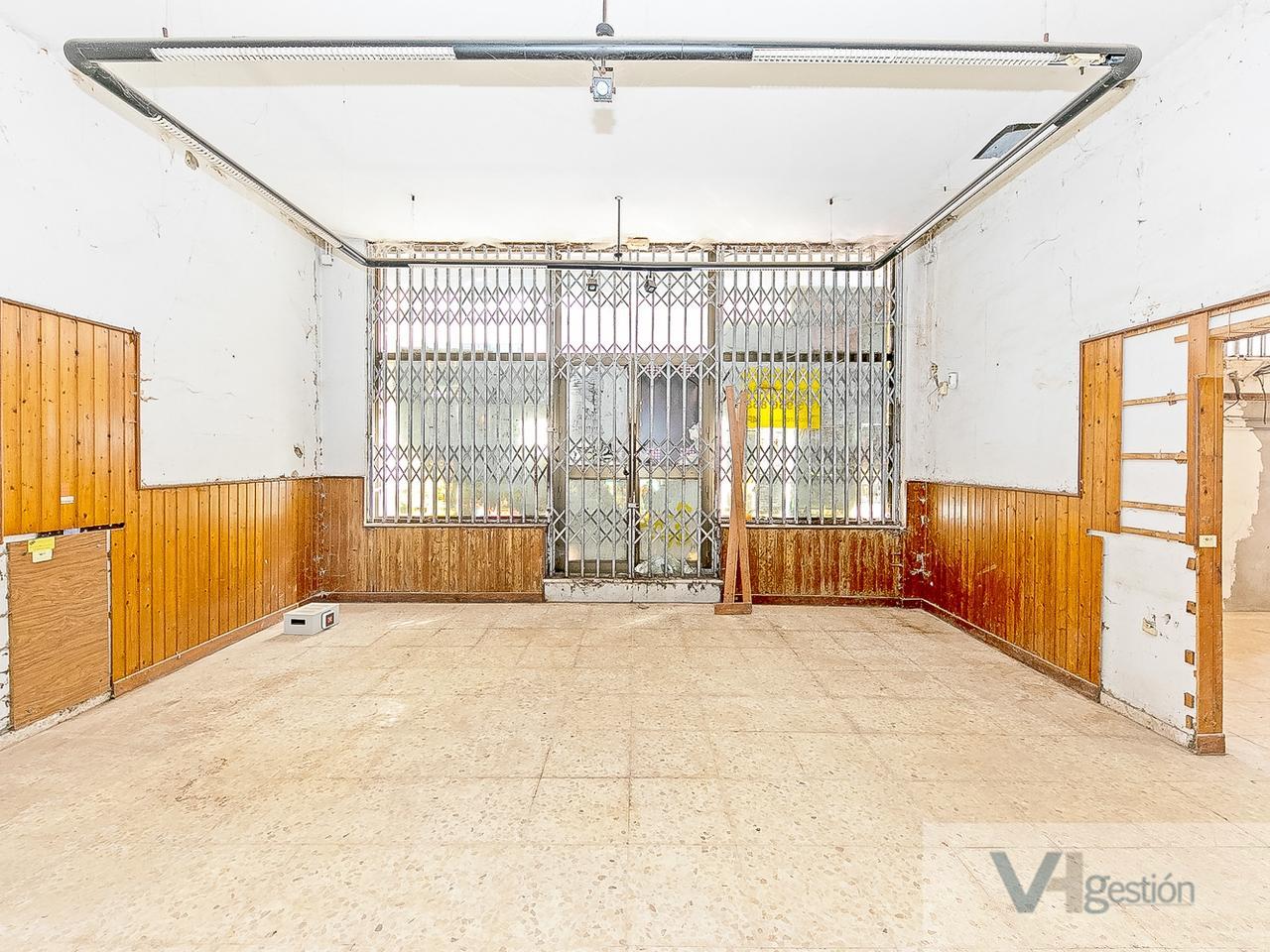 Venta de local comercial en Sevilla